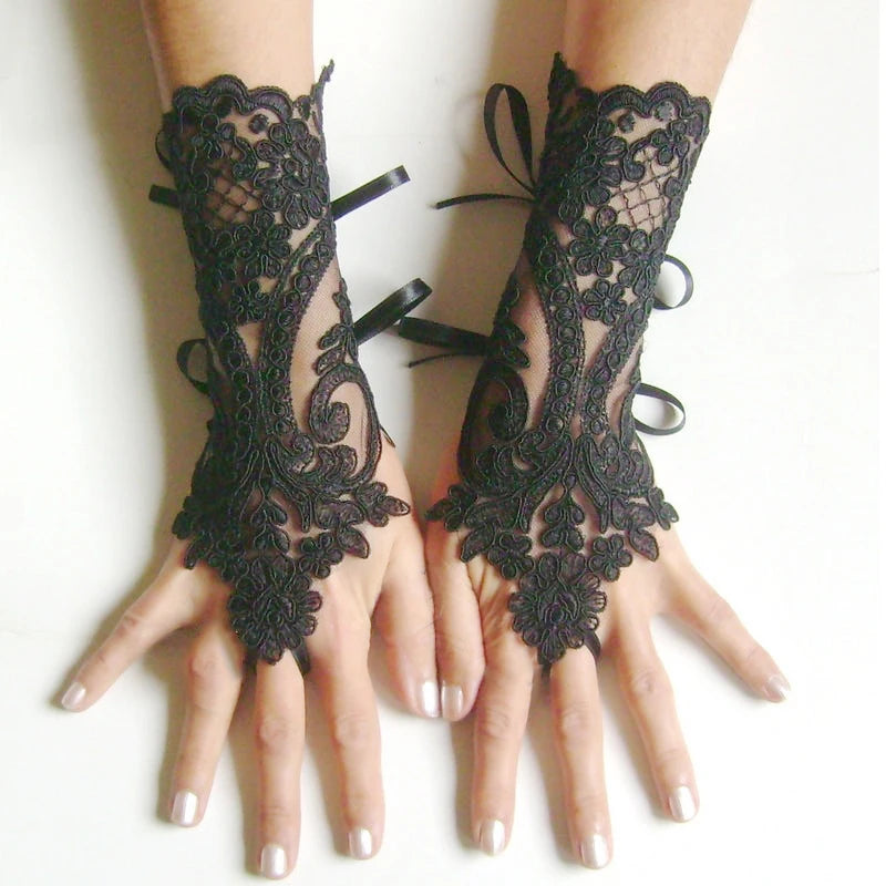 Mitaines Dentelle Noire – Style Mariée Vintage & Rubans Satinés