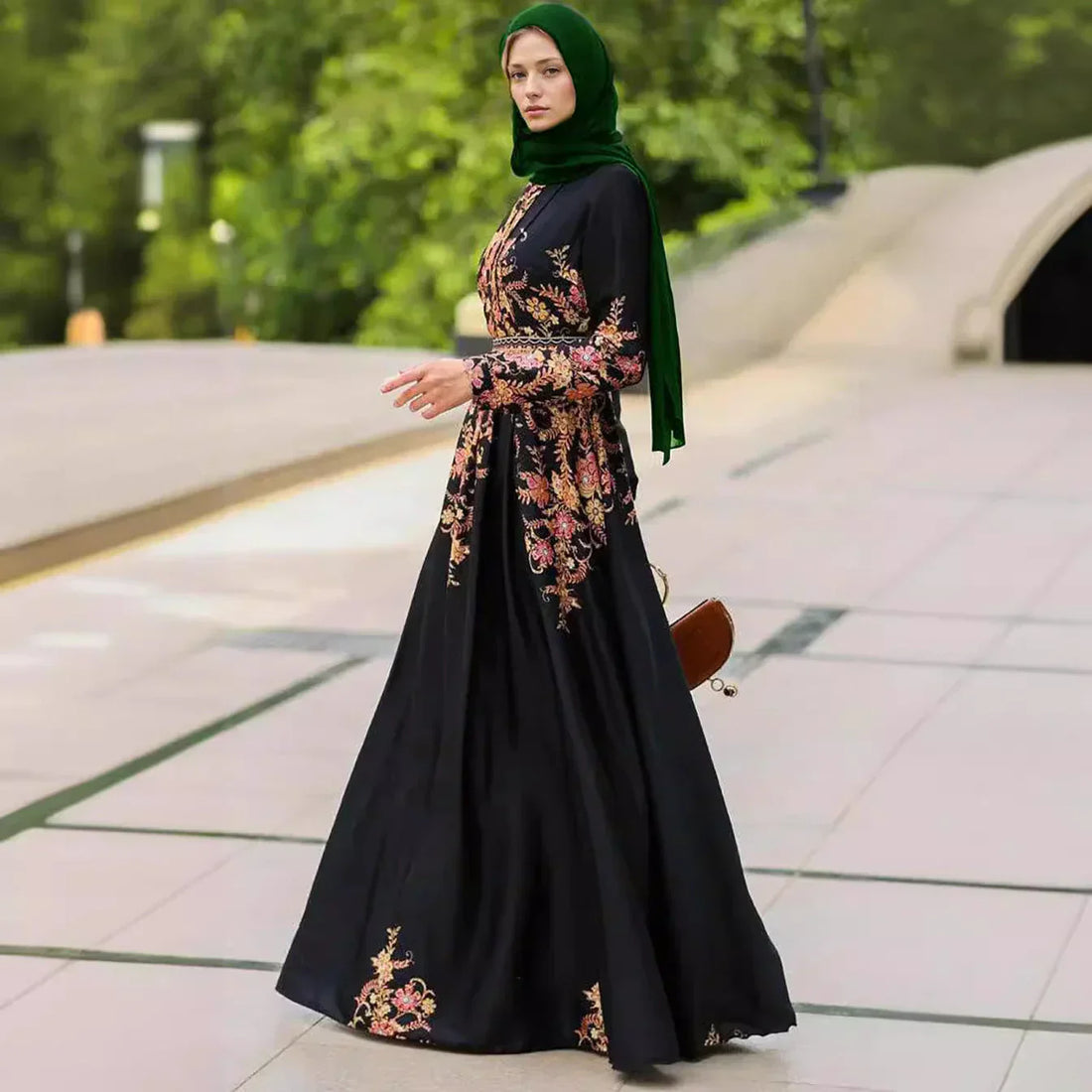 Quelle est la différence entre un foulard et un hijab ? Définition claire et sans confusion