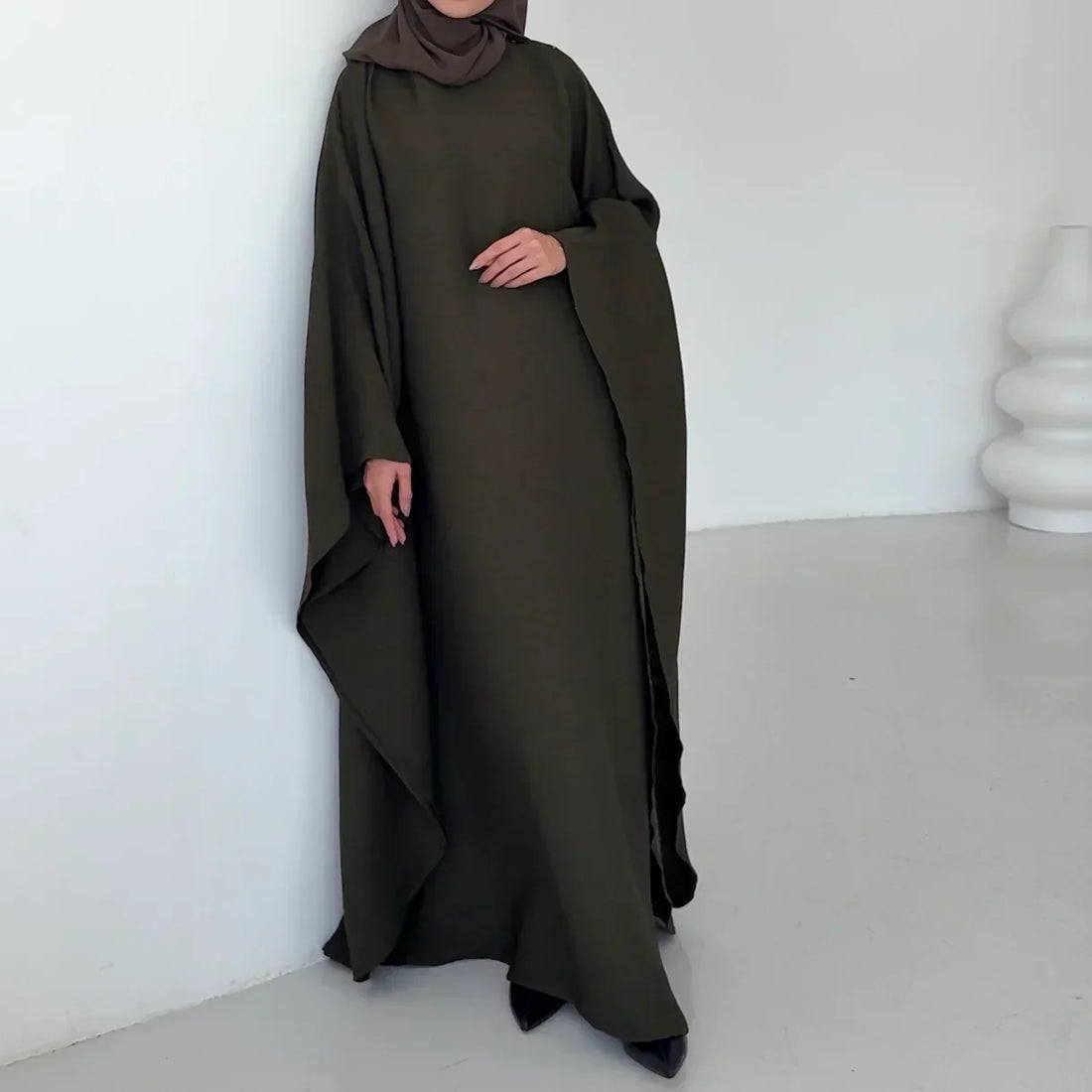 Quelle abaya porter quand on est enceinte ? Confort, élégance et liberté de mouvement