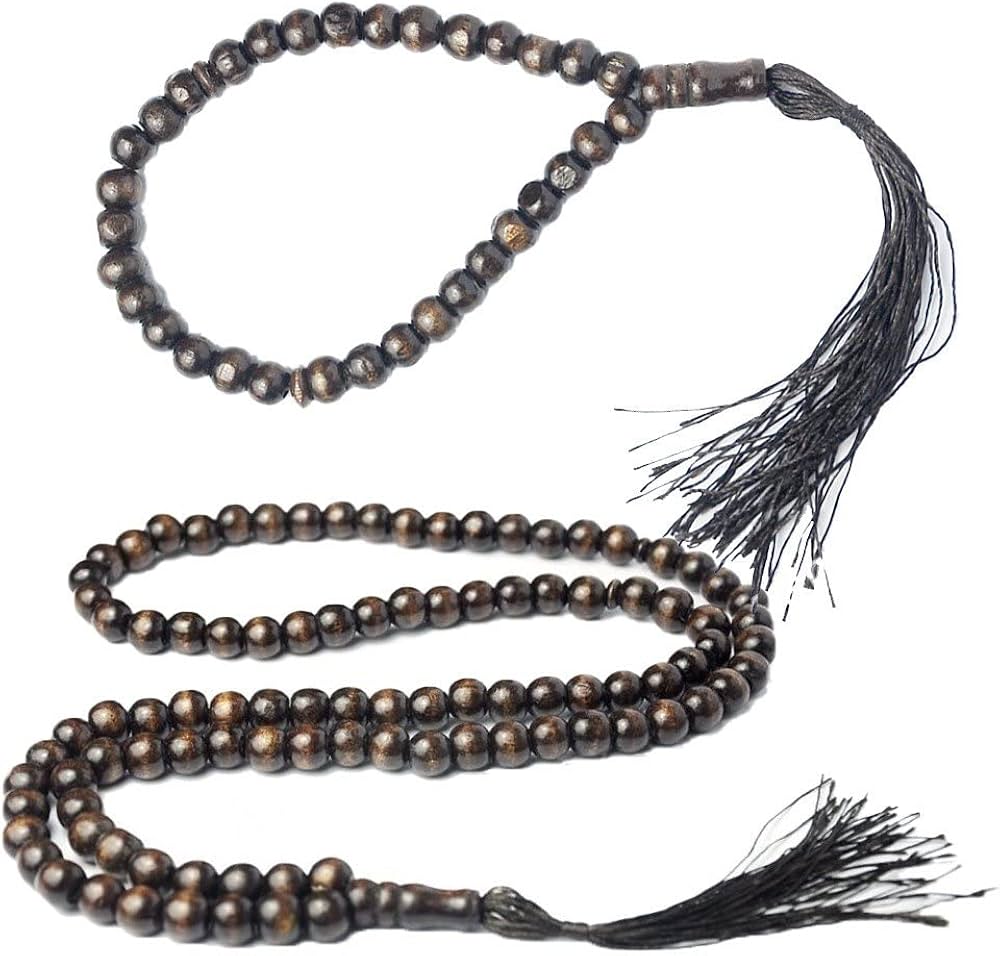 Pourquoi utilise-t-on un chapelet pour le dhikr ?  Concentration, régularité et présence du cœur