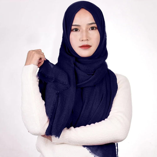 Comment porter un foulard au quotidien ? Simplicité, confort et naturel