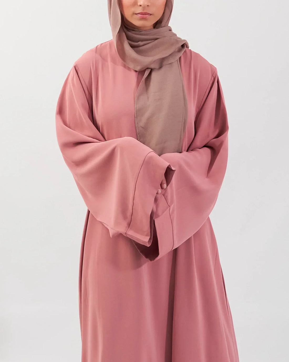 Le foulard est-il culturel ou religieux ? Une réalité plurielle et nuancée