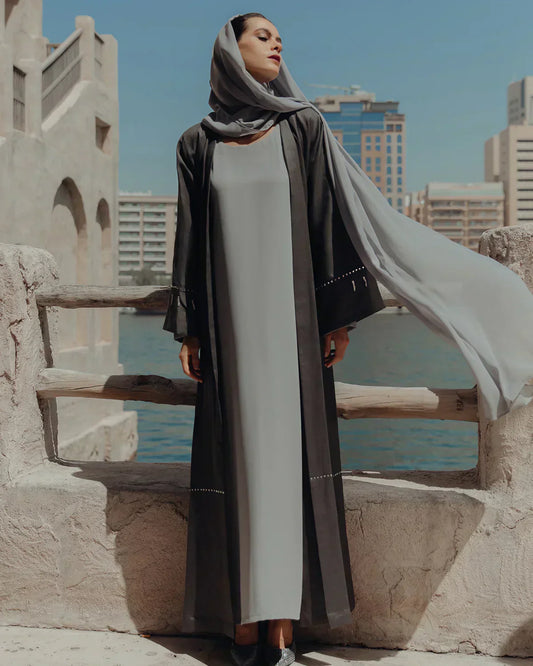 Peut-on laver une abaya en machine ? Oui, avec les bonnes précautions