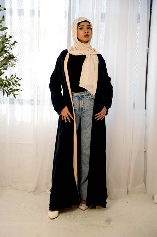 Peut-on porter une abaya pour sortir ? Oui, et avec beaucoup de style