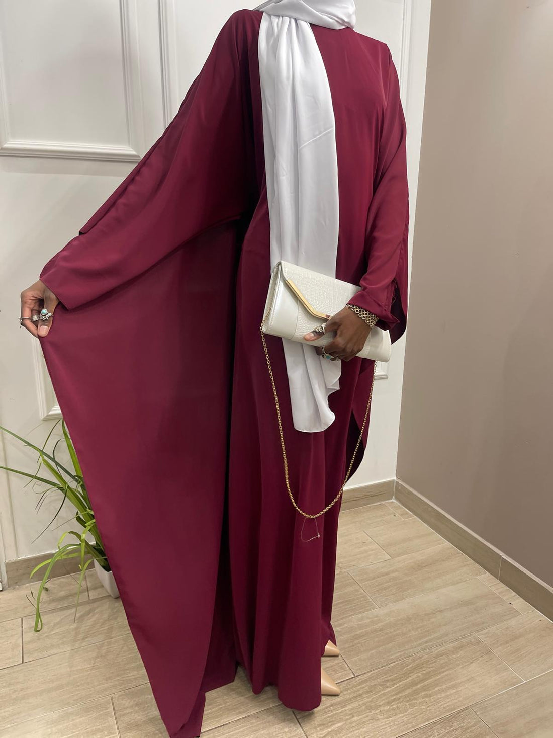Quel hijab porter avec une abaya ? Le guide pour une harmonie parfaite