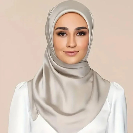 Quel foulard pour la prière ?  Couvrance, confort et sérénité