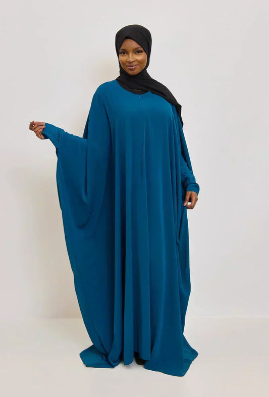 Quelle abaya porter pour la prière ? Confort, couvrance et sérénité
