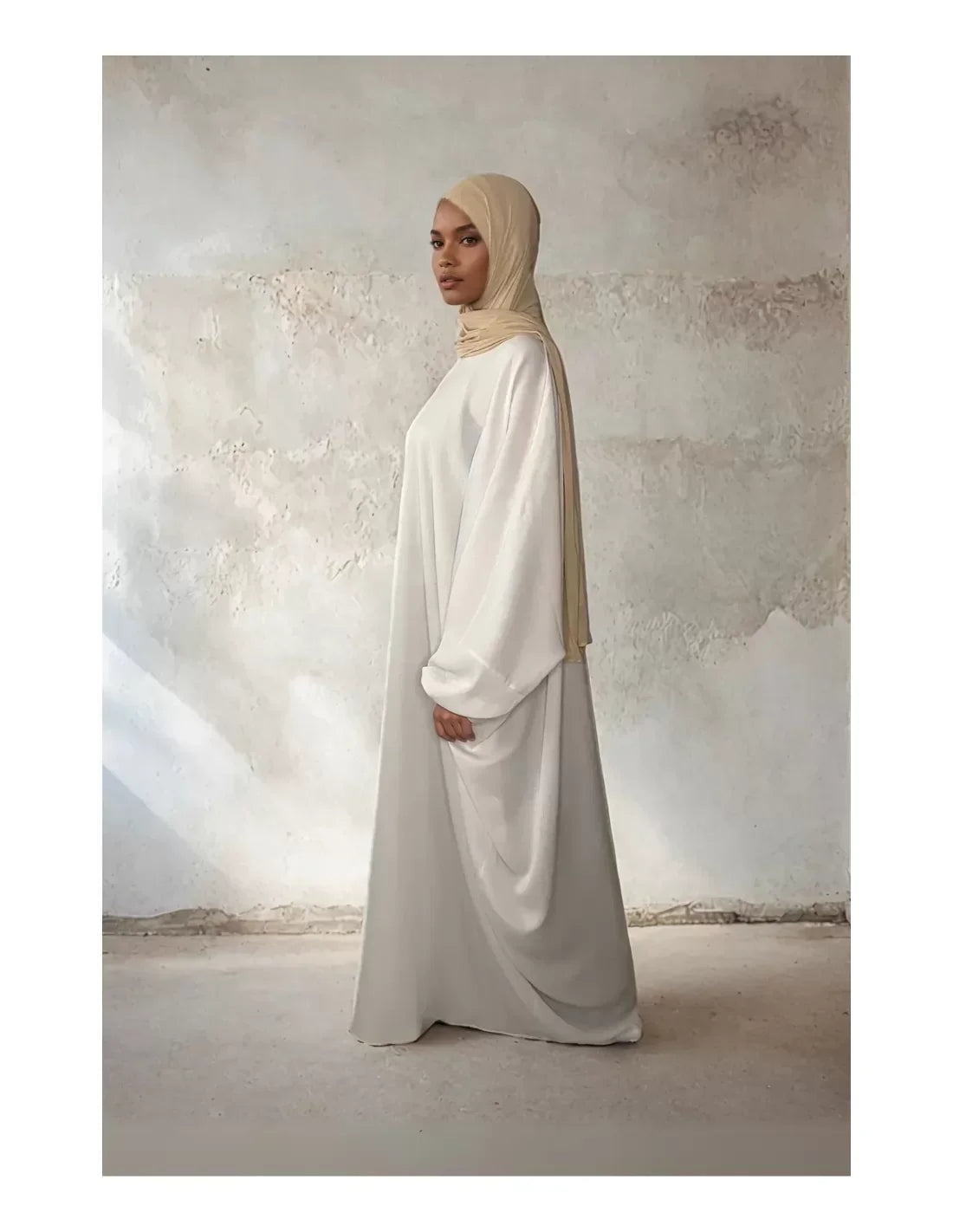 Quelle est la différence entre foulard et hijab ? Définitions claires, usages et intention
