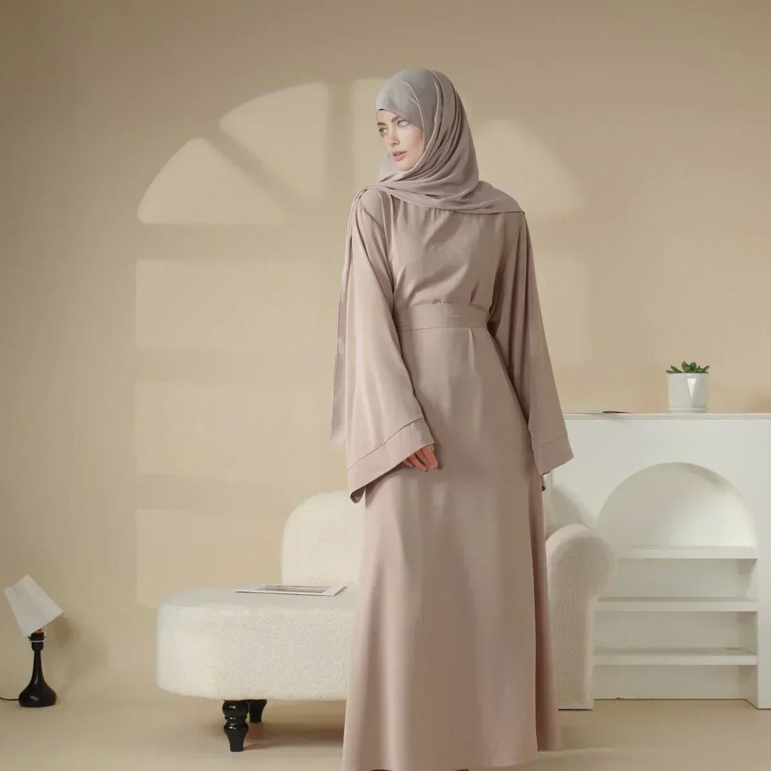 Une abaya peut-elle rétrécir ? Oui, mais c’est évitable