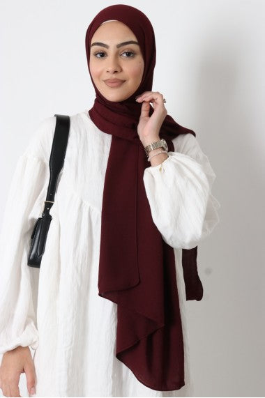 Quelle matière de foulard pour l’été ? Légèreté, respirabilité et confort avant tout