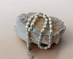 Comment nettoyer un chapelet (tasbih) ?