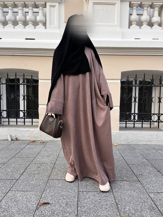 Le foulard est-il un accessoire de mode ou un vêtement religieux ?