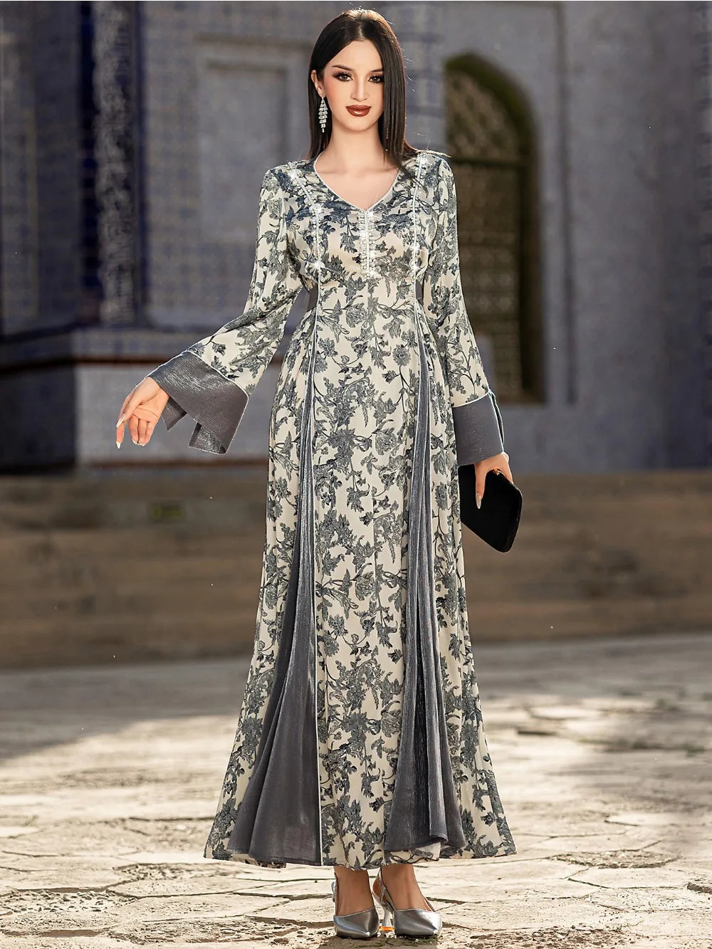 Abaya Femme Longue Élégante – Tissu Fluide et Imprimé Raffiné