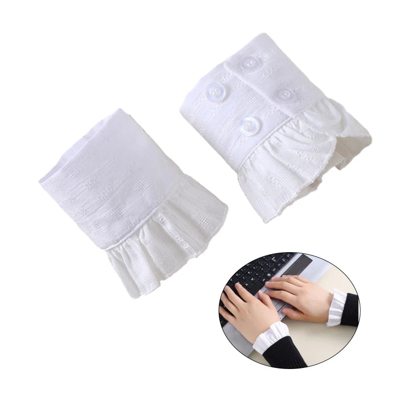 Gants Courts en Dentelle Noire – Volants Élégants & Détails Romantiques