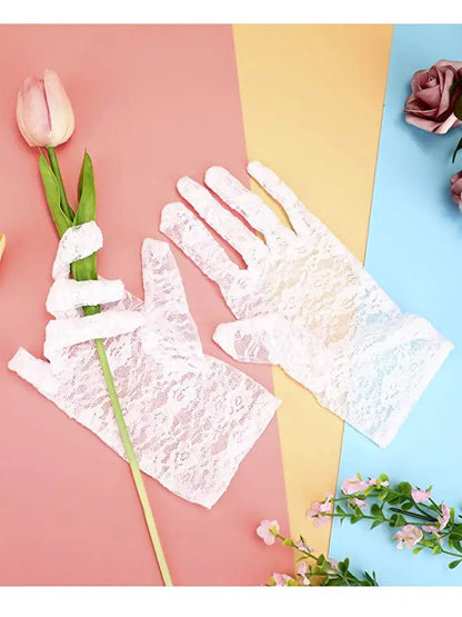 Gants Fins d’Été en Dentelle – Élégance et Légèreté