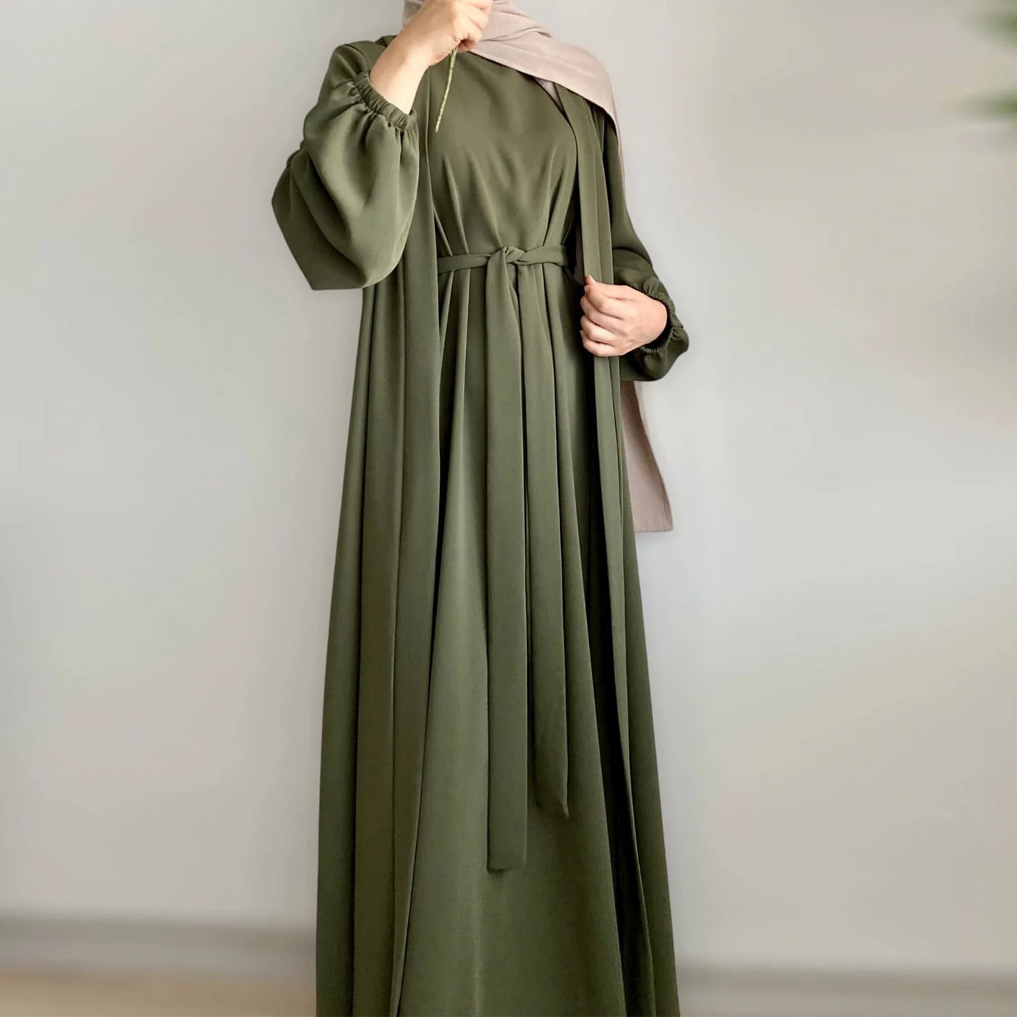 Abaya Femme Cardigan 2 Pièces – Élégance Polyvalente et Confort Absolu