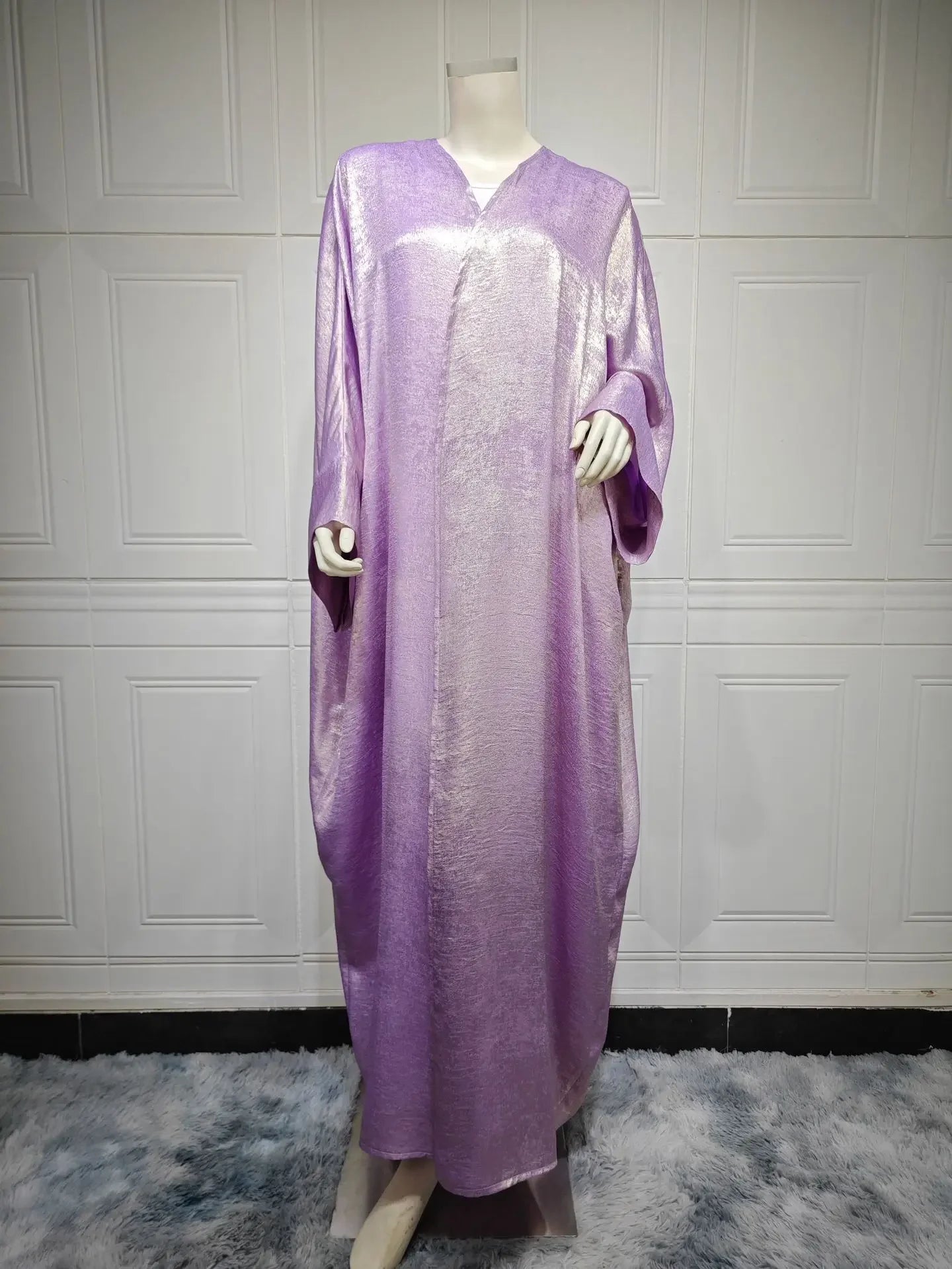 Abaya Femme Kimono Satin – Élégance Fluide et Raffinée
