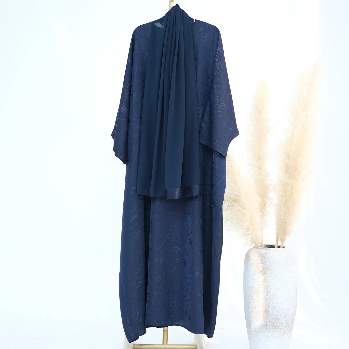 Abaya Femme Minimaliste Élégante – Confort & Style au Quotidien