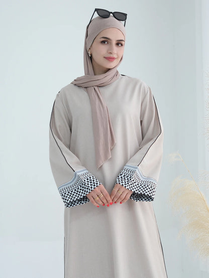 Abaya Femme Grace – Élégance Intemporelle & Détails Raffinés