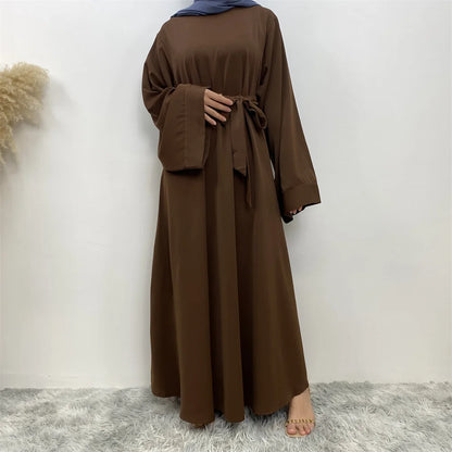Abaya Femme Kaftan Modeste – Élégance Minimaliste et Confort Absolu