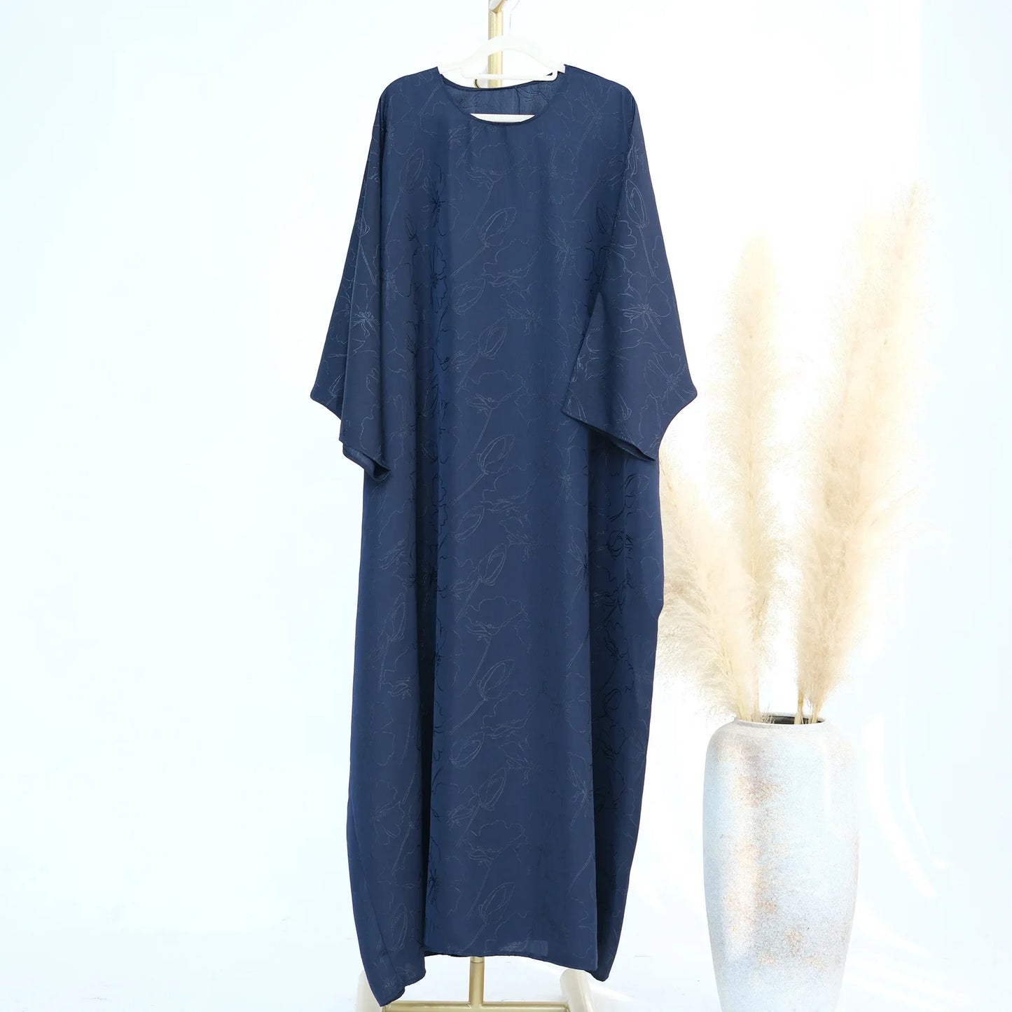 Abaya Femme Minimaliste Élégante – Confort & Style au Quotidien