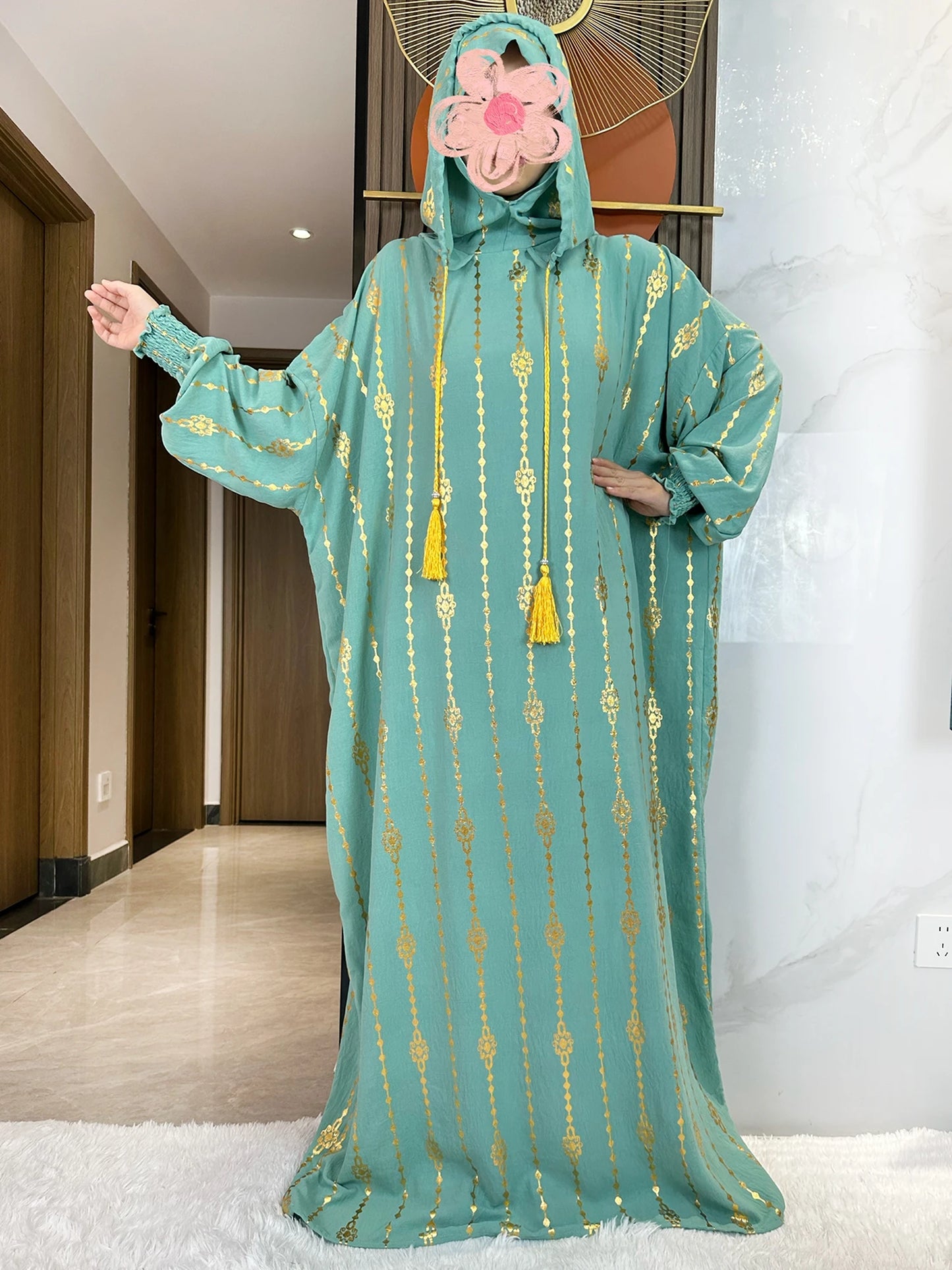 Abaya Femme en Coton – Élégance et Confort au Quotidien