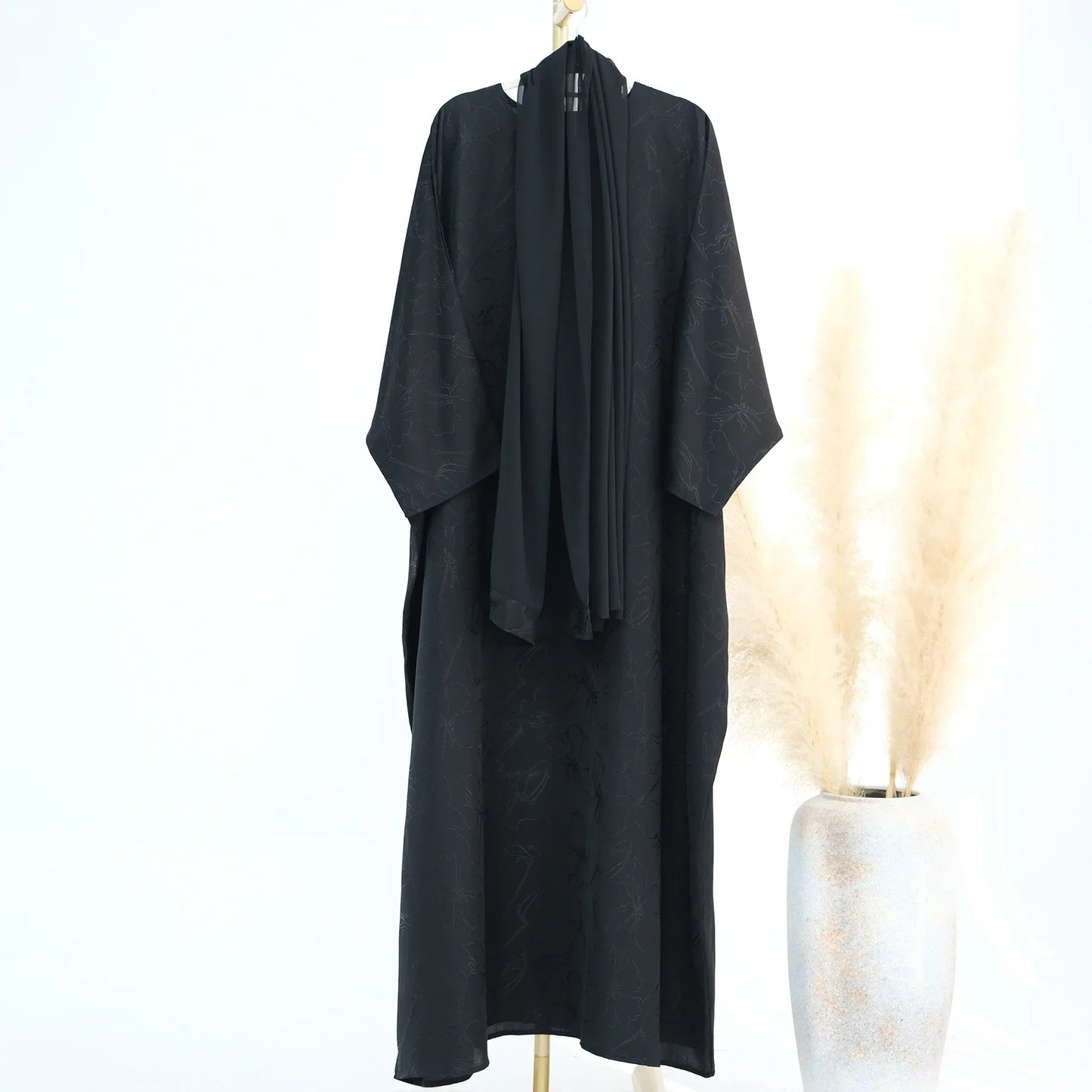 Abaya Femme Minimaliste Élégante – Confort & Style au Quotidien