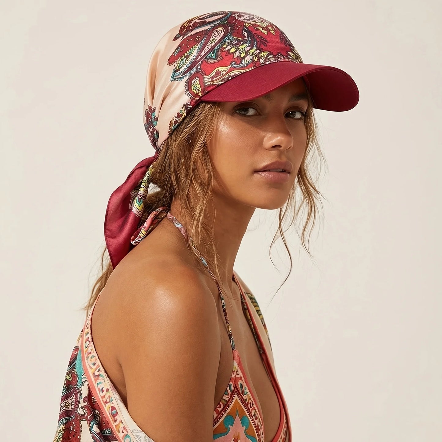 Foulard Femme avec Casquette Intégrée – Protection Solaire UV & Bonnet à Nouer