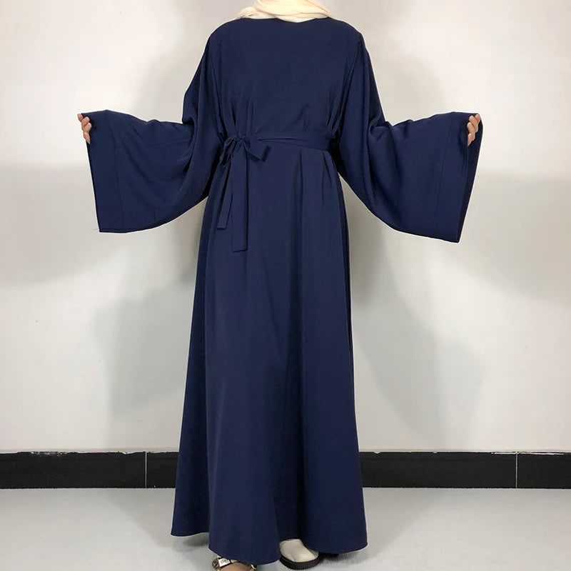 Abaya Femme Minimaliste Chic – Élégance Essentielle & Confort Fluide