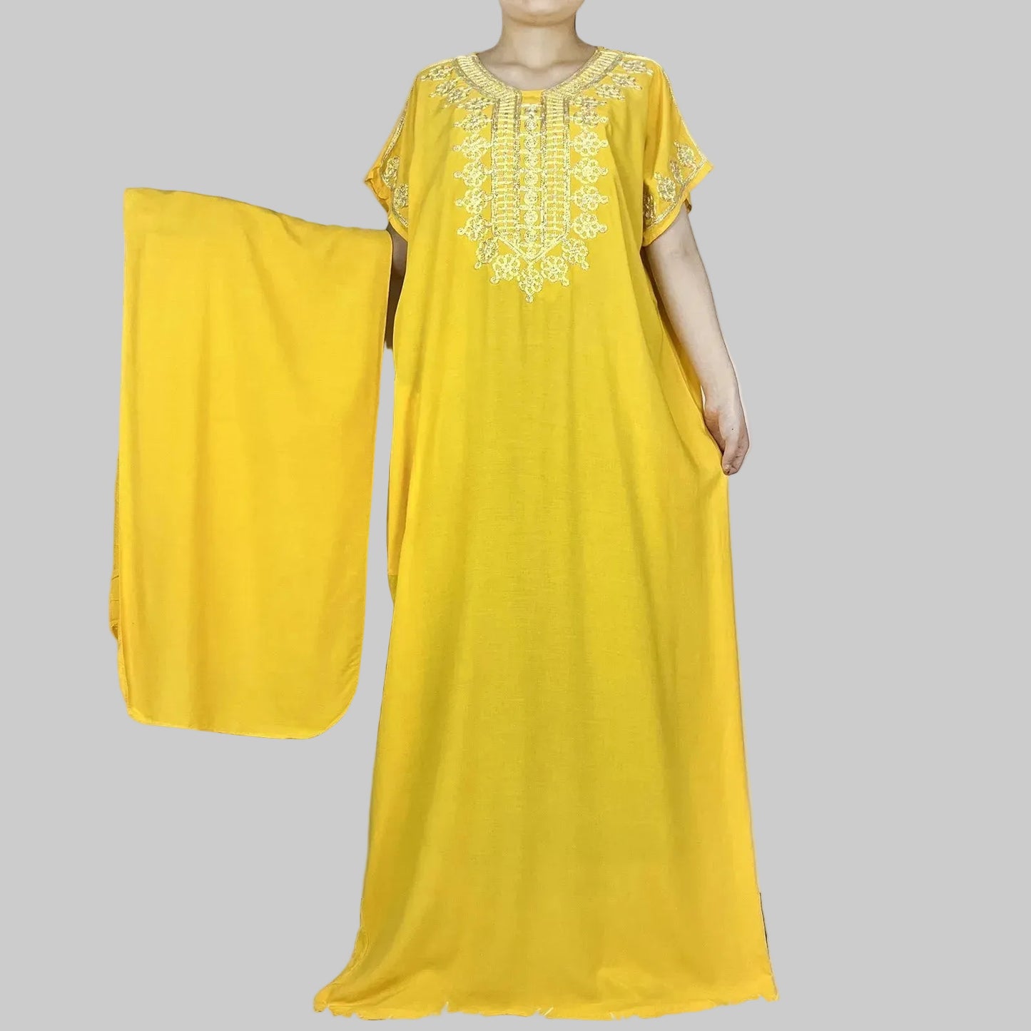 Kaftan Femme Traditionnel  – Élégance Modeste & Détails Sublimes