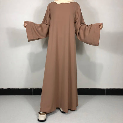 Abaya Femme Minimaliste Chic – Élégance Essentielle & Confort Fluide