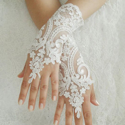 Mitaines Dentelle Noire – Style Mariée Vintage & Rubans Satinés