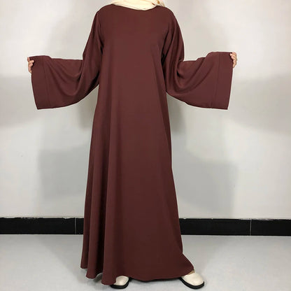 Abaya Femme Minimaliste Chic – Élégance Essentielle & Confort Fluide
