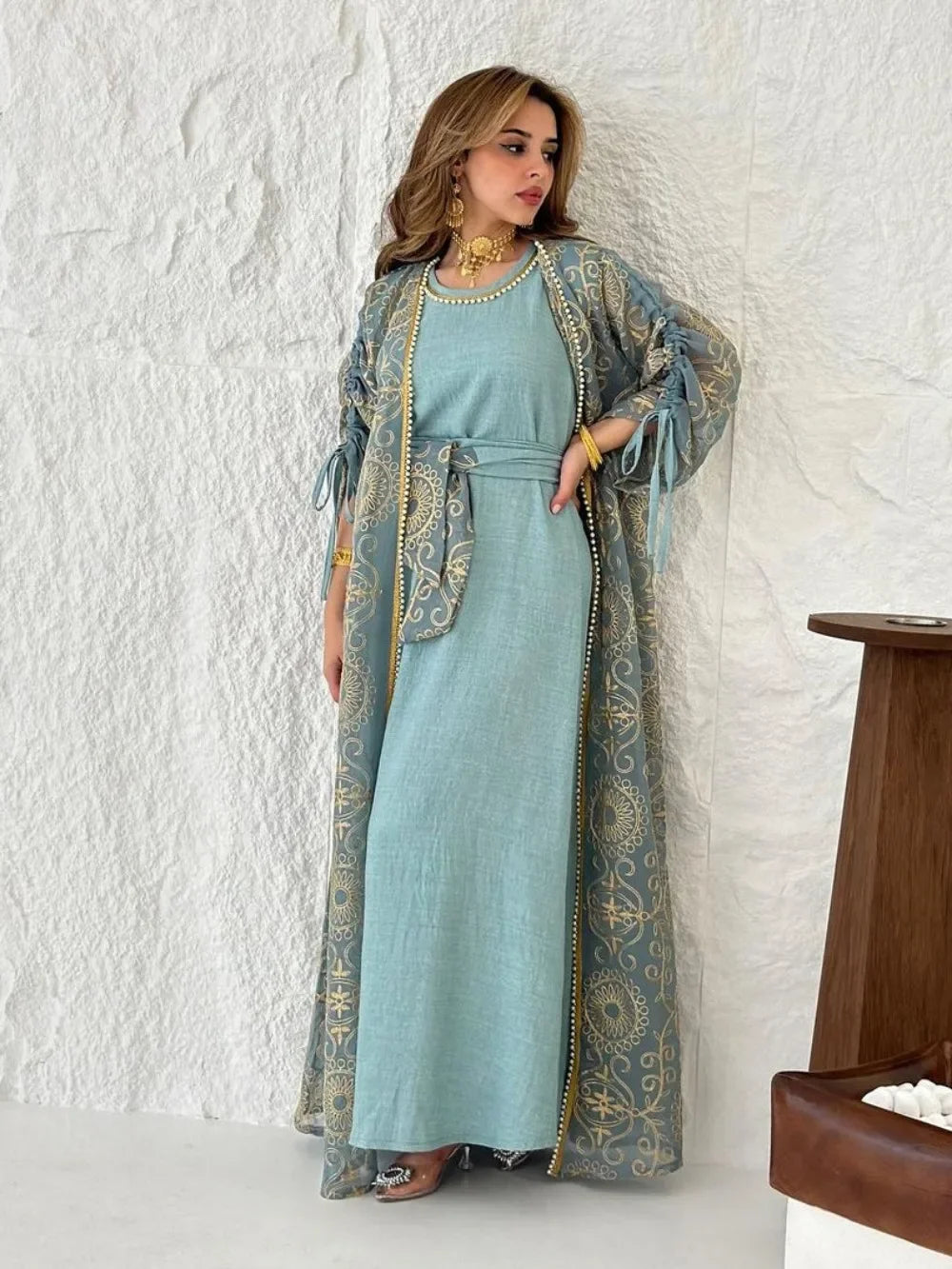 Abaya Femme 2 Pièces Royale – Cardigan Brodé & Robe Élégante