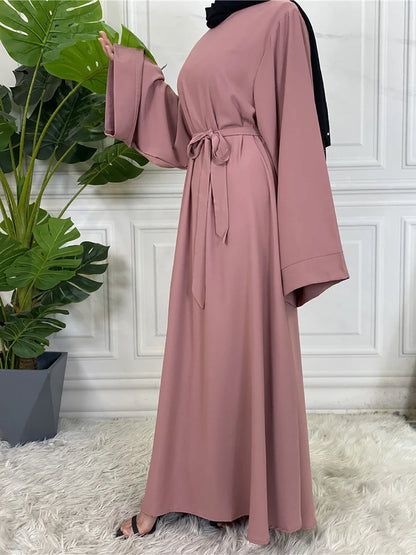 Abaya Femme Kaftan Modeste – Élégance Minimaliste et Confort Absolu