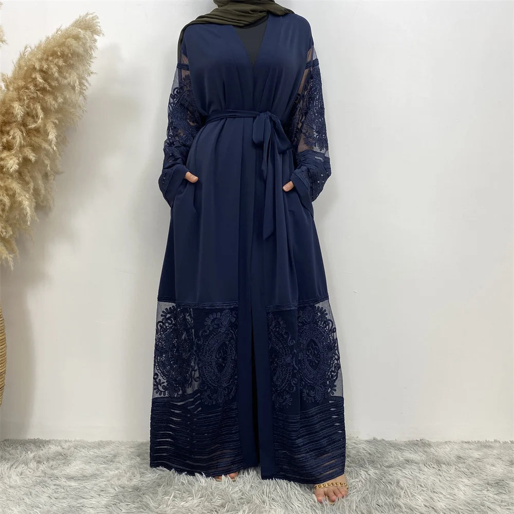 Abaya Femme Luxe Broderies Or – Élégance Royale et Raffinement