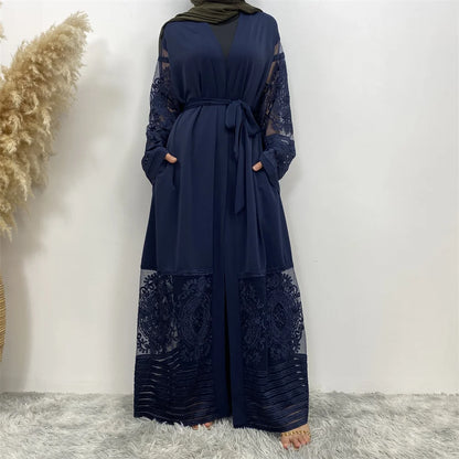 Abaya Femme Luxe Broderies Or – Élégance Royale et Raffinement